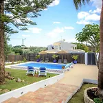 Villa Yvonne,Private Pool,Private Parking 1,7 Km From The Beatch