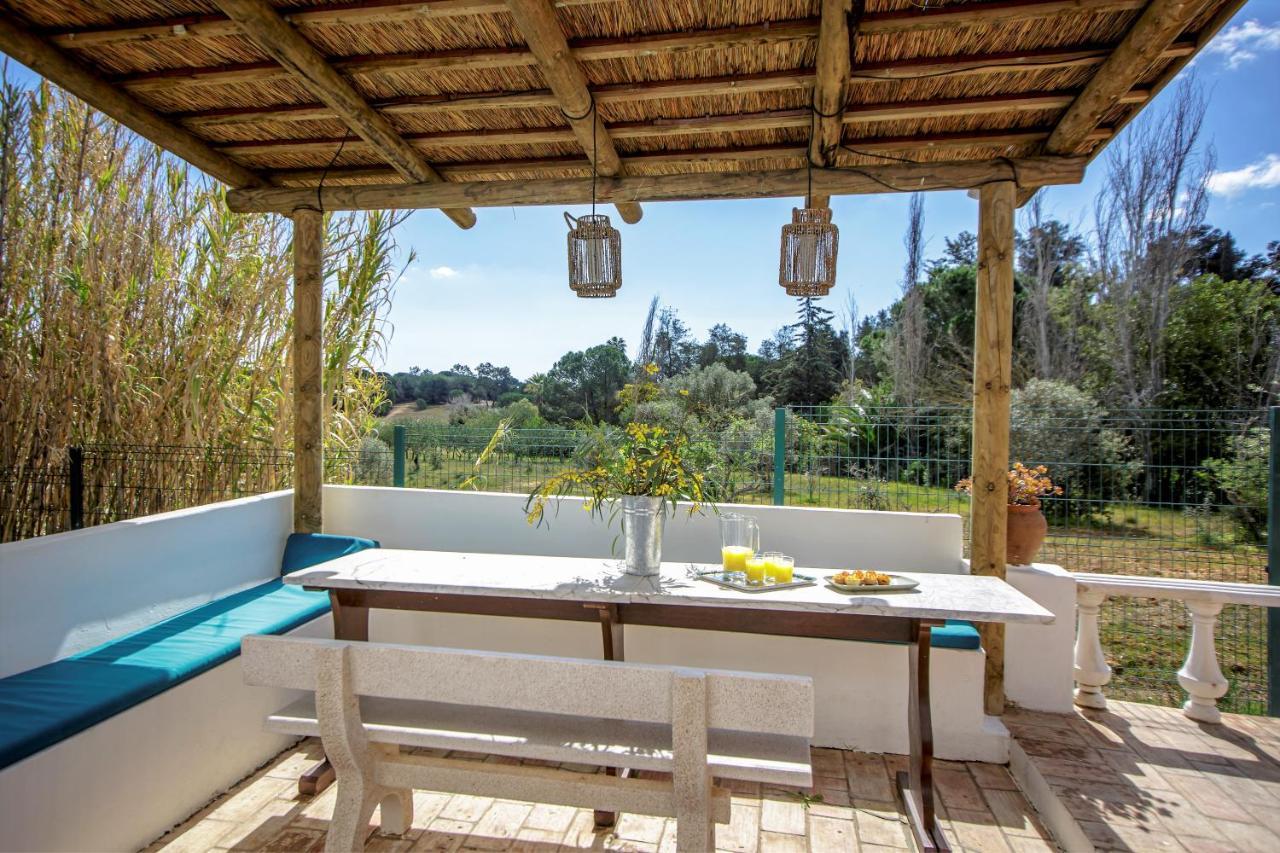 Villa Yvonne,private Pool,private Parking 1,7 Km From The Beatch *